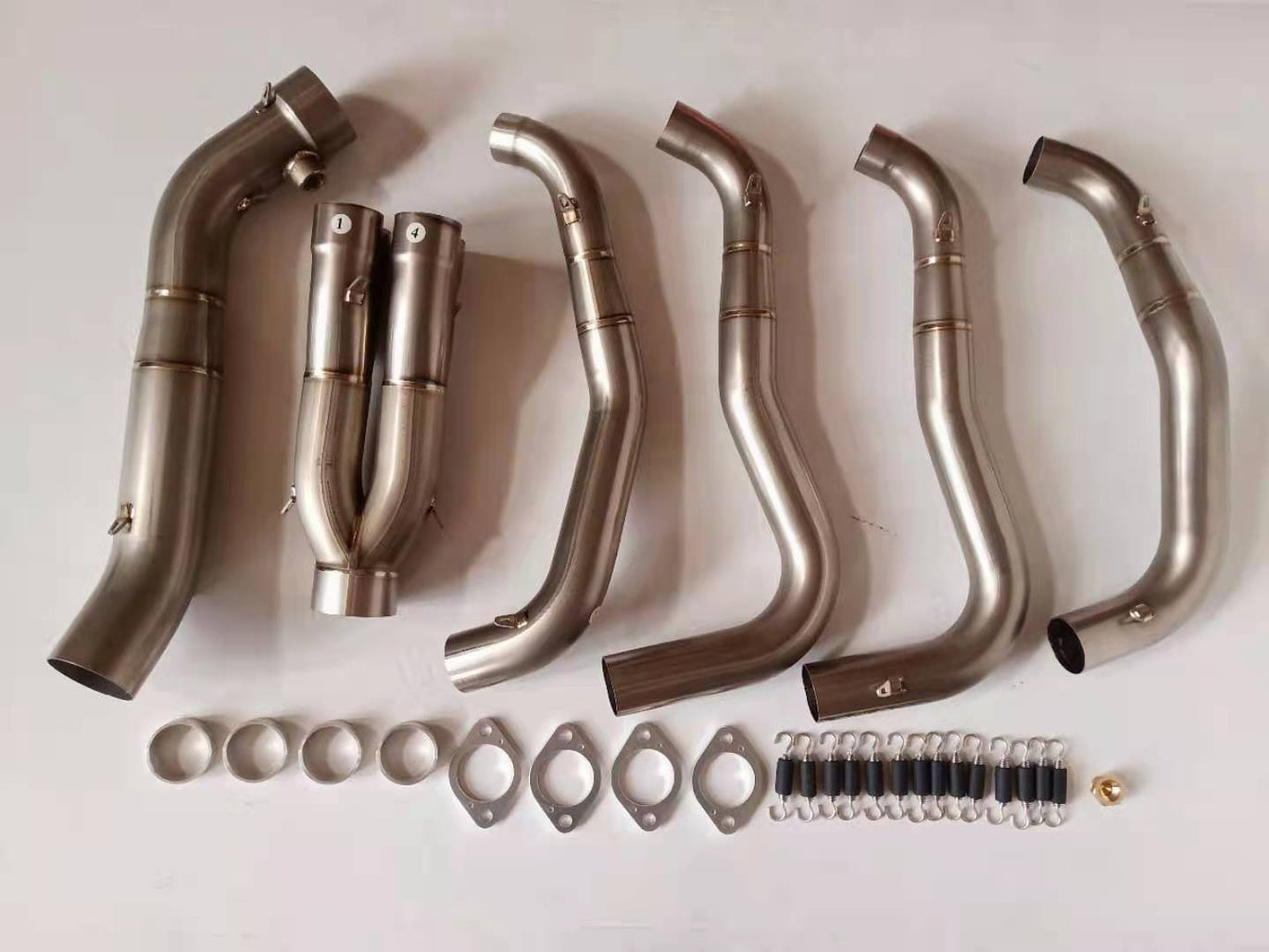 KAWASAKI – Striker Racing Works